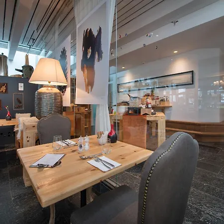 Ξενοδοχείο Chesa Stuva Colani