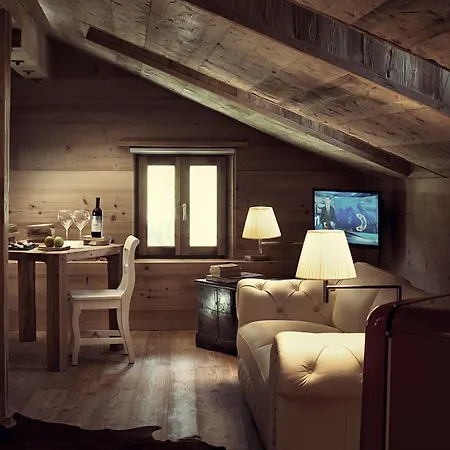 Hotel Chesa Stuva Colani 4*