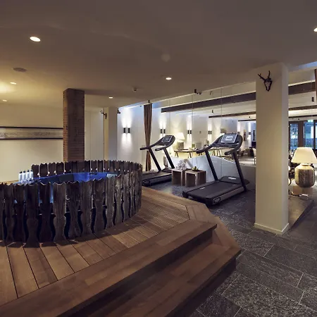 Ξενοδοχείο Chesa Stuva Colani