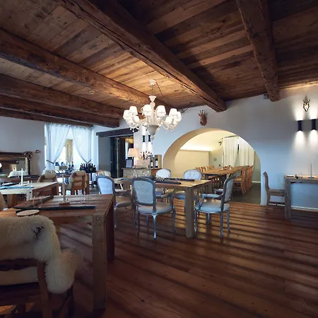 Chesa Stuva Colani Madulain