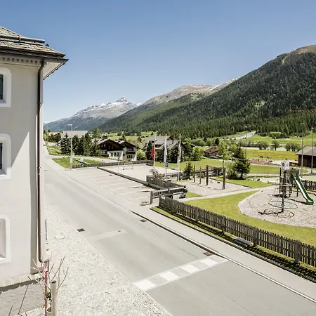 Chesa Stuva Colani Madulain