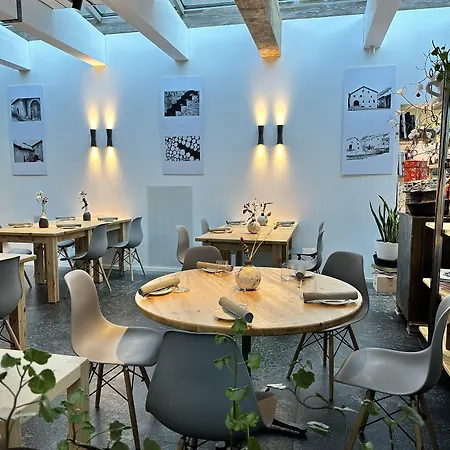 Chesa Stuva Colani 4* Madulain