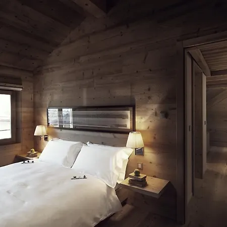 Chesa Stuva Colani Hotell 4*