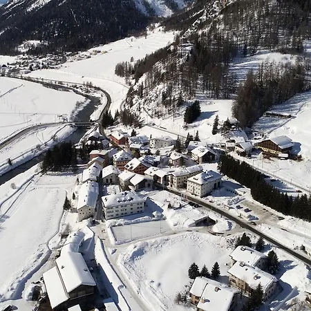 Chesa Stuva Colani 4*