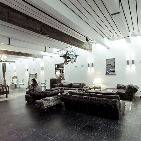 Chesa Stuva Colani Hotel