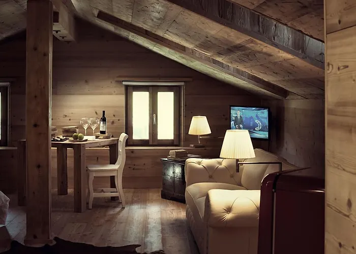 Hotel Chesa Stuva Colani 4*