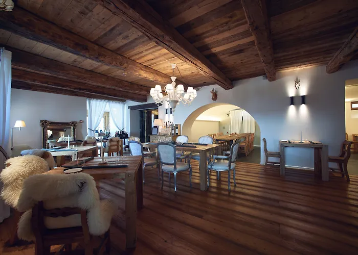 Chesa Stuva Colani Madulain