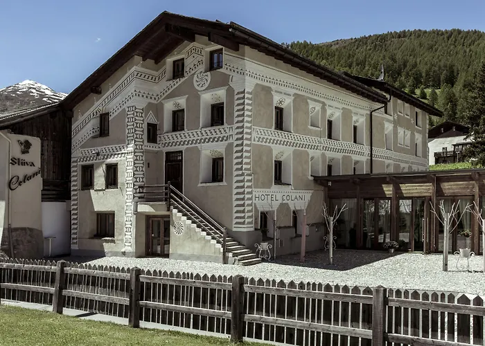 Chesa Stuva Colani Hotel 4*