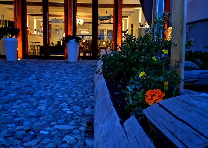 Chesa Stuva Colani Hotel