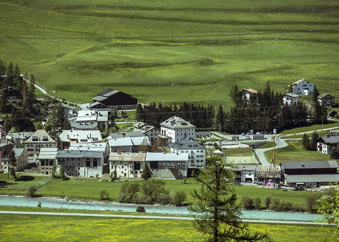 Chesa Stuva Colani Madulain