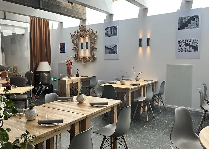 Chesa Stuva Colani Hotel 4*