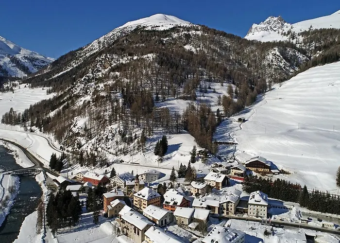 Chesa Stuva Colani Madulain