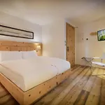 Chesa Stuva Colani Hotel Madulain