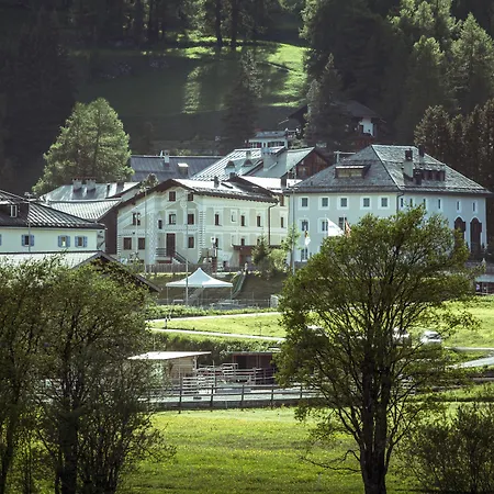 Chesa Stuva Colani 4*