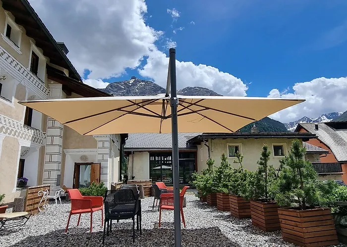 Hotel Chesa Stuva Colani Madulain